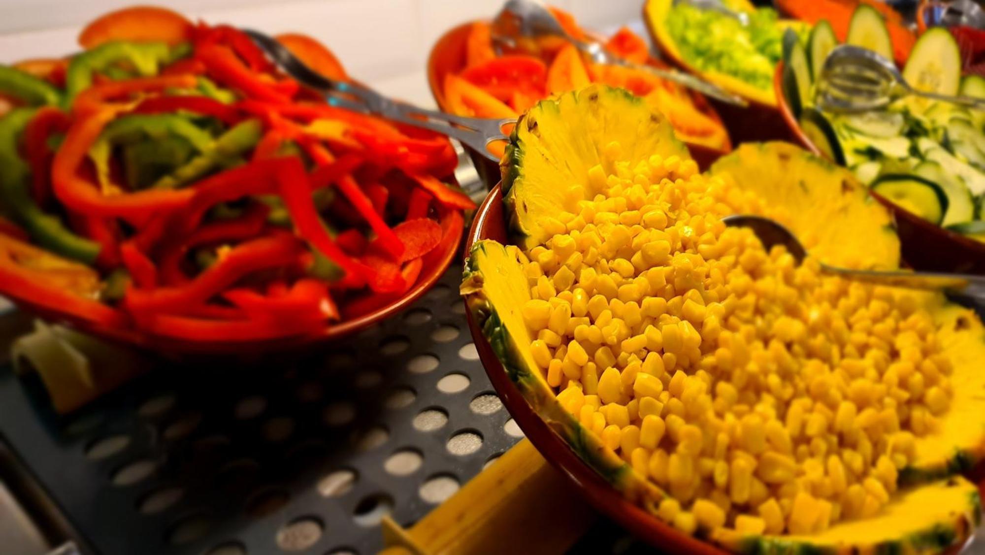 Monchique Resort & Spa エクステリア 写真 A salad bar