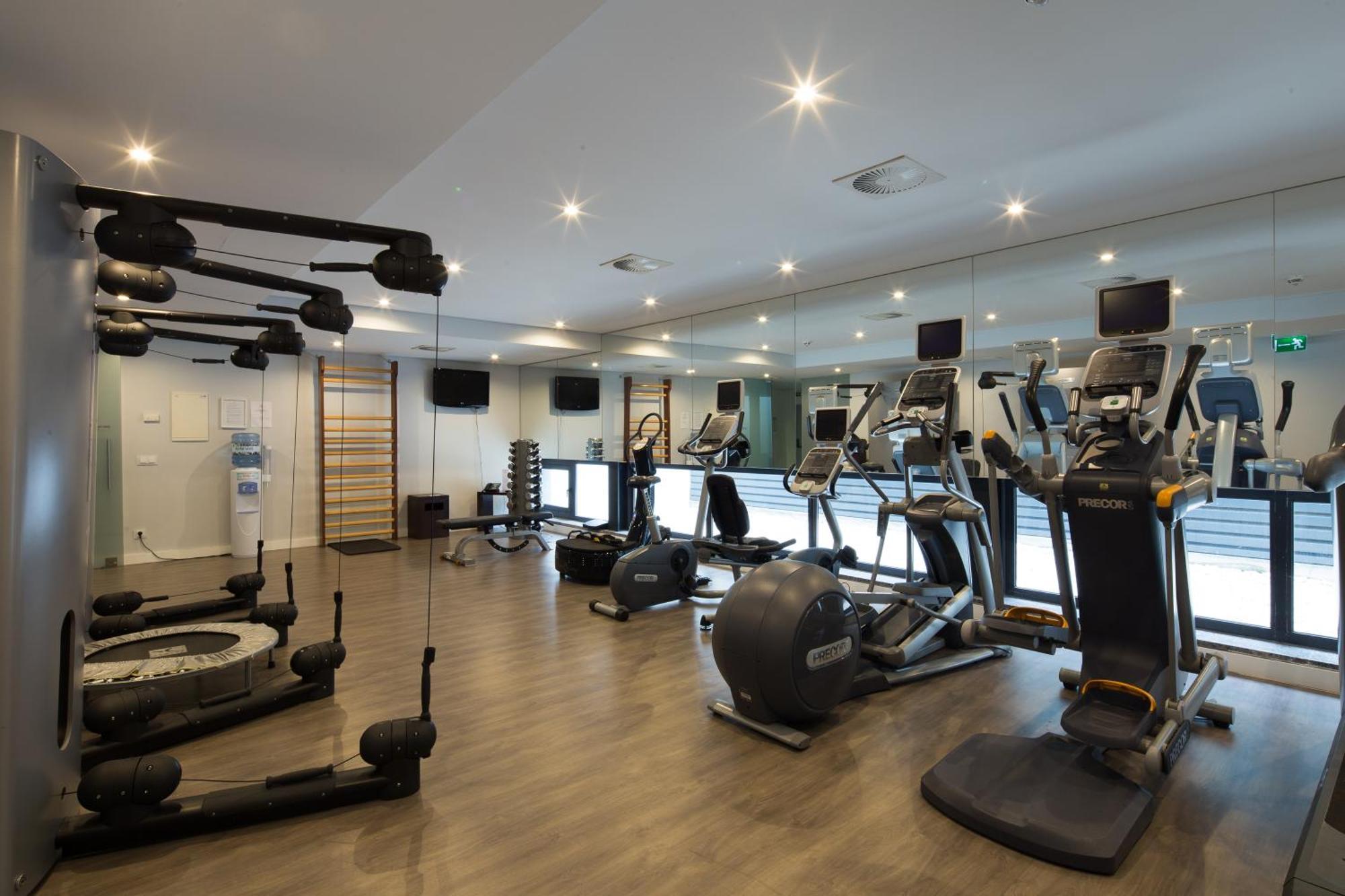 Monchique Resort & Spa エクステリア 写真 The gym at the hotel
